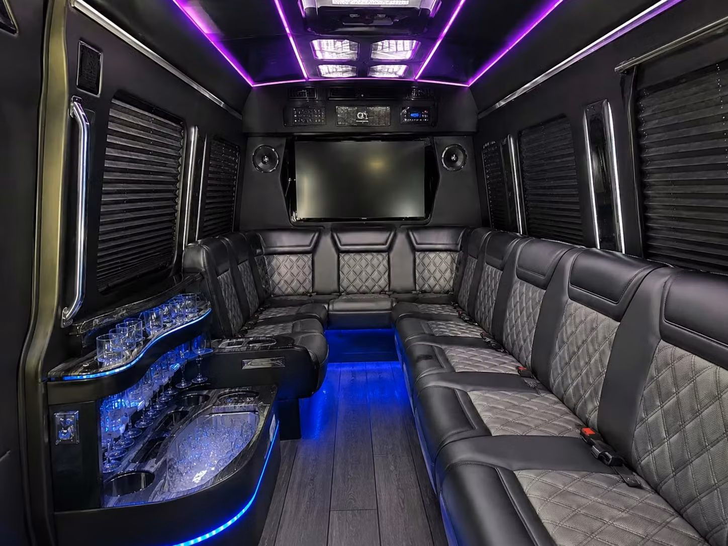 safe reliable prom transportation from palm coast to any venue